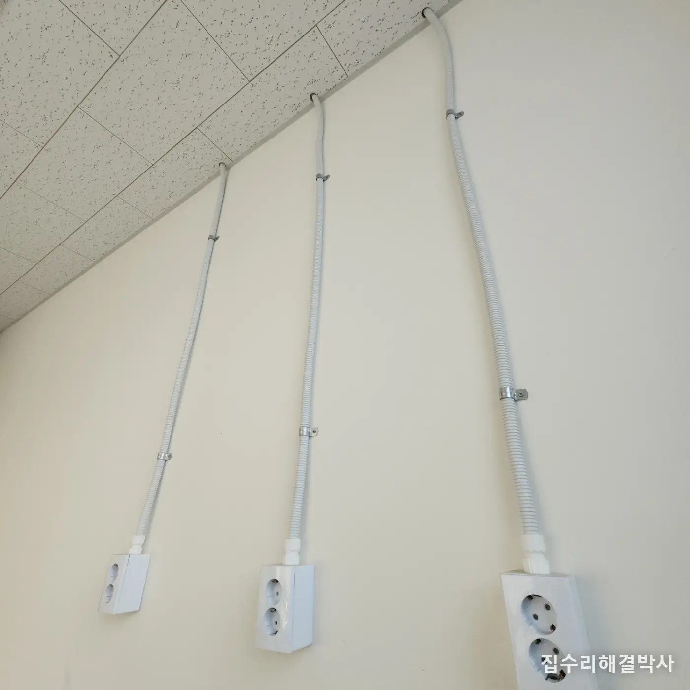 폐업상가 원상복구 — 가벽 철거부터 수도·전기, 타공자국 복원까지 시공 사진 3