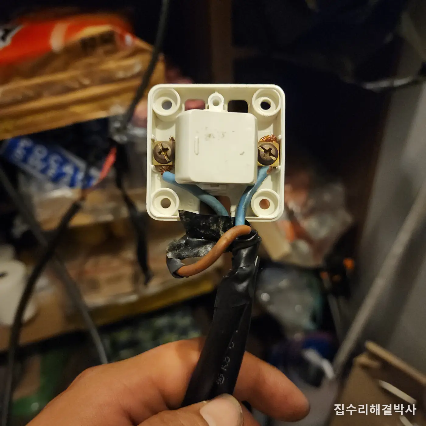 시로코팬은 마력이 높다고 좋은 게 아닙니다 — 들어오는 공기가 있어야 돕니다 시공 사진 3